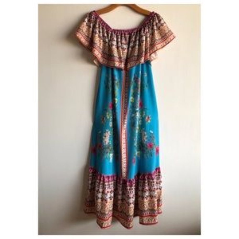Off the Shoulder Maxi Dress